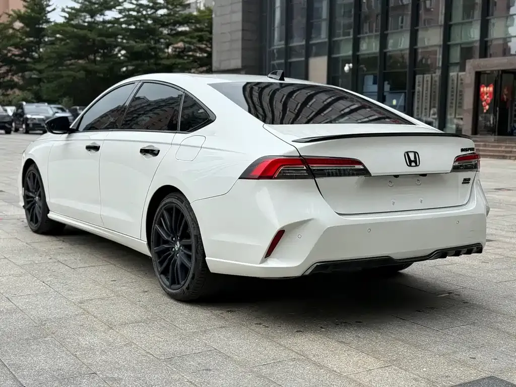 Honda Inspire — фото 4