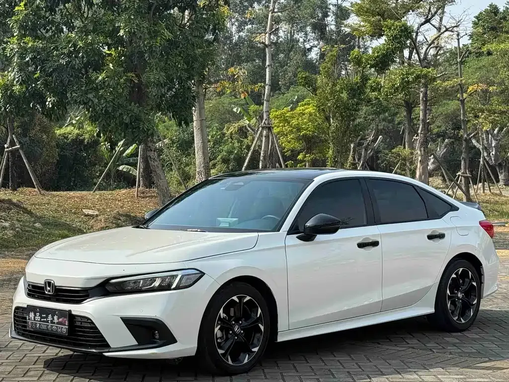 Honda Civic — фото 10