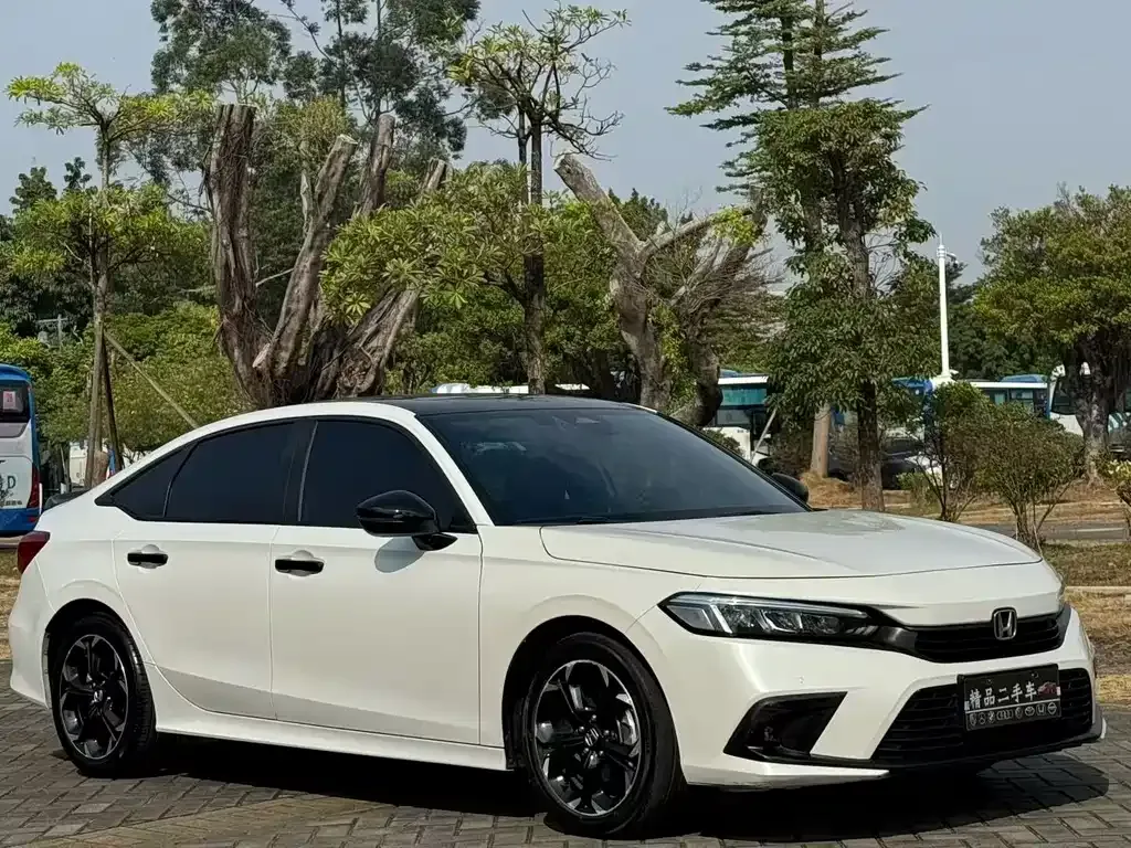 Honda Civic — фото 3