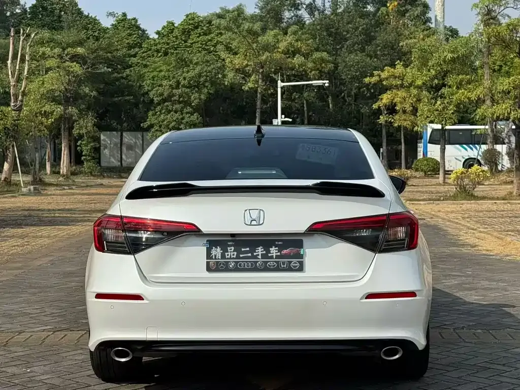 Honda Civic — фото 4