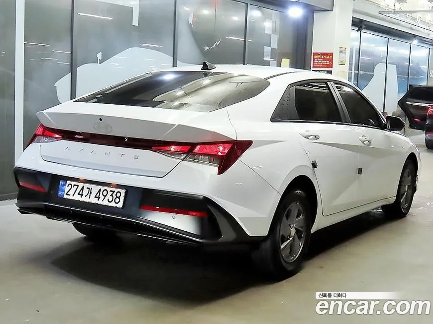 Hyundai AVANTE — фото 5