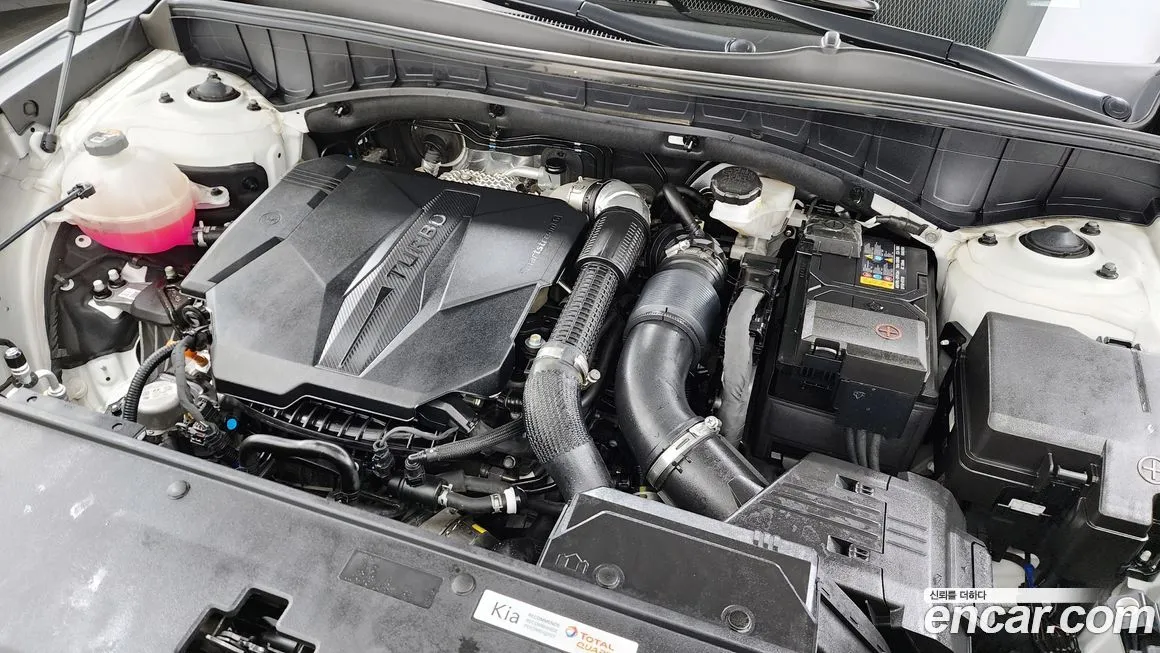 Kia Sorento — фото 6