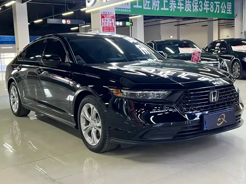 Honda Accord — фото 3