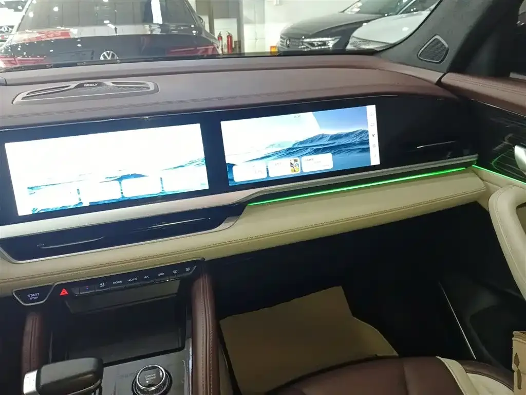 Geely Xingyue L — фото 10