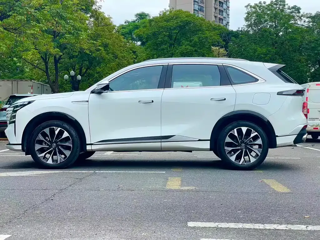 Changan CS75PLUS — фото 7