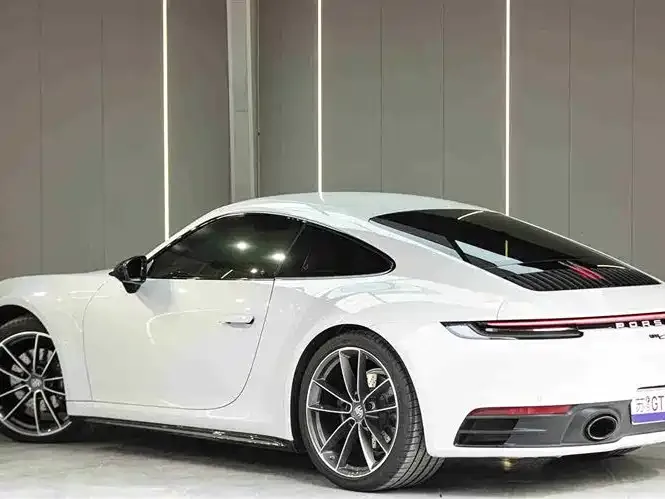 Porsche 911 — фото 7