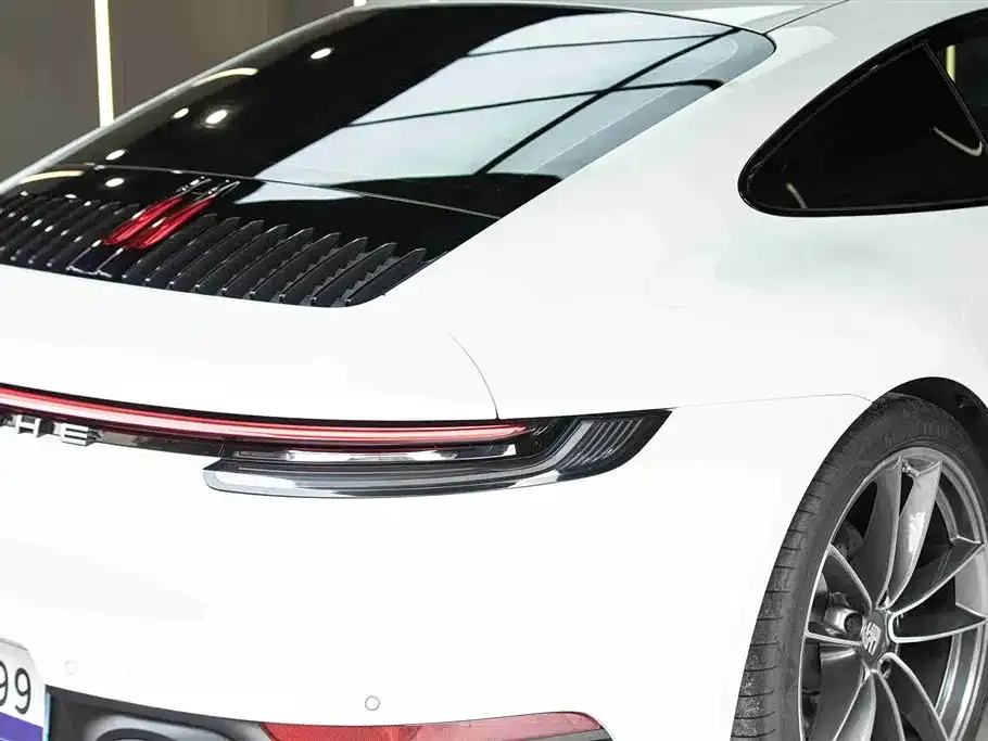 Porsche 911 — фото 8