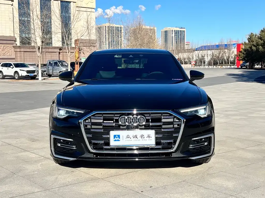 Audi A6L — фото 2