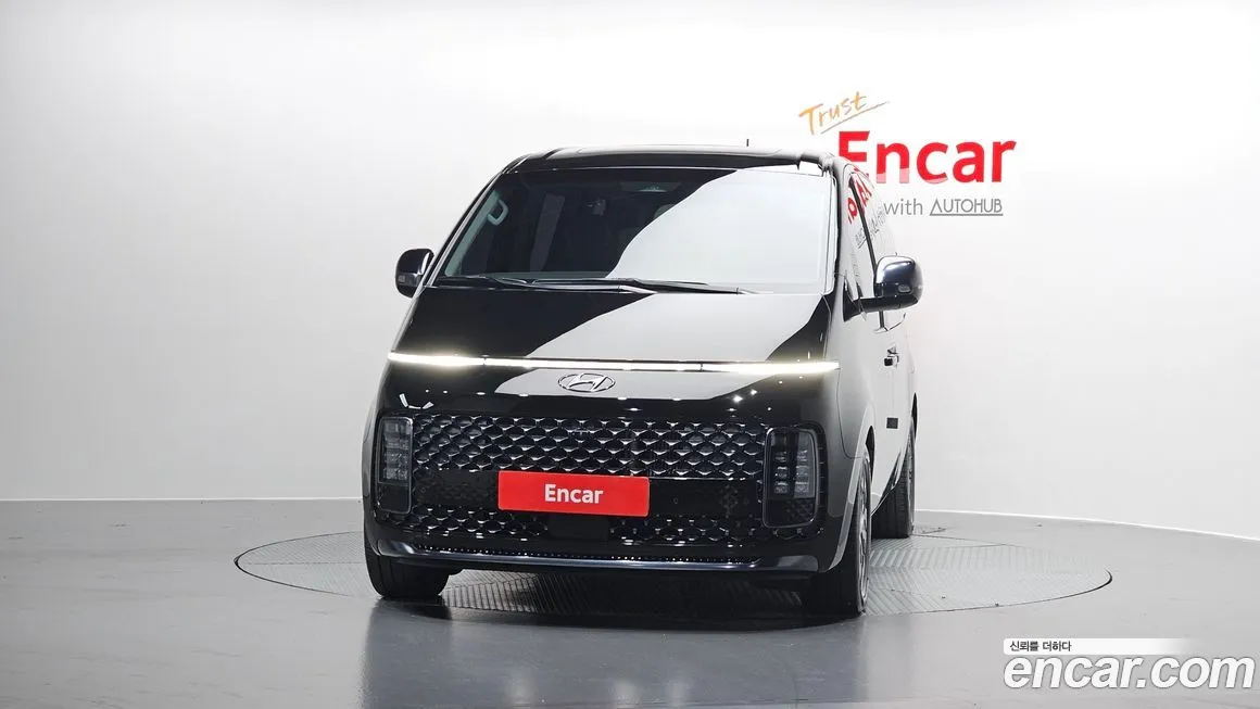 Hyundai Staria — фото 3