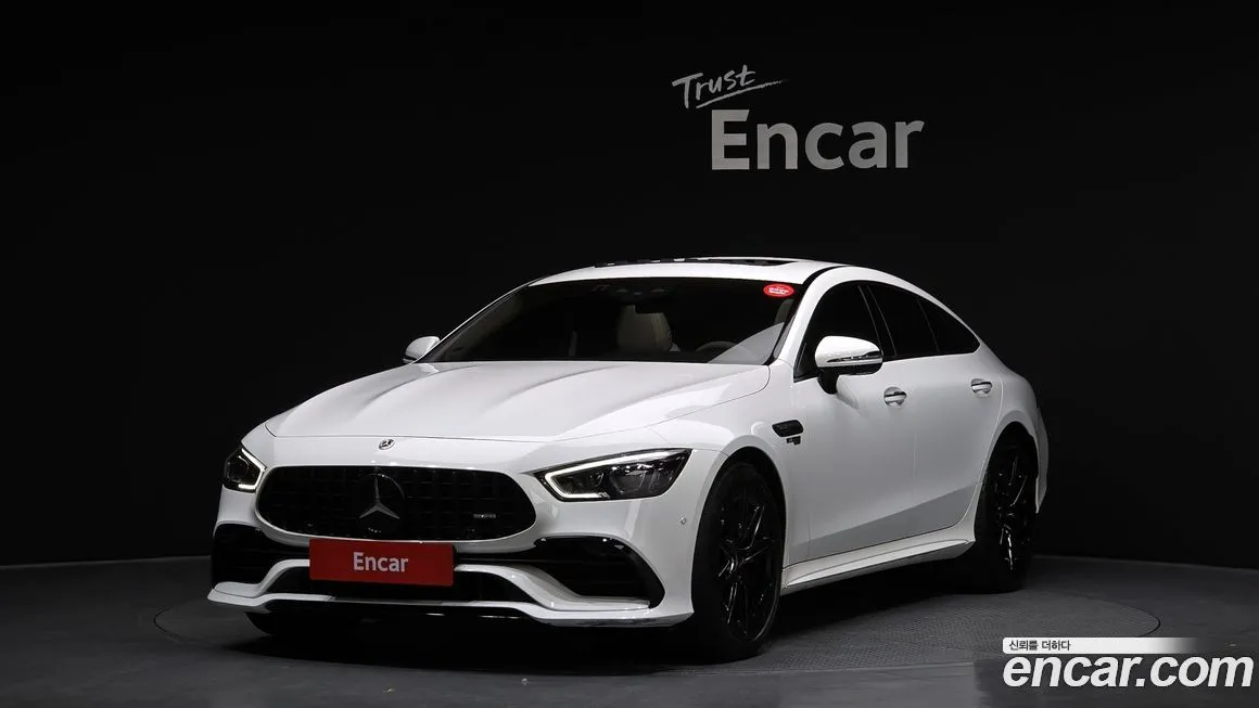 Mercedes-Benz AMG GT — фото 1