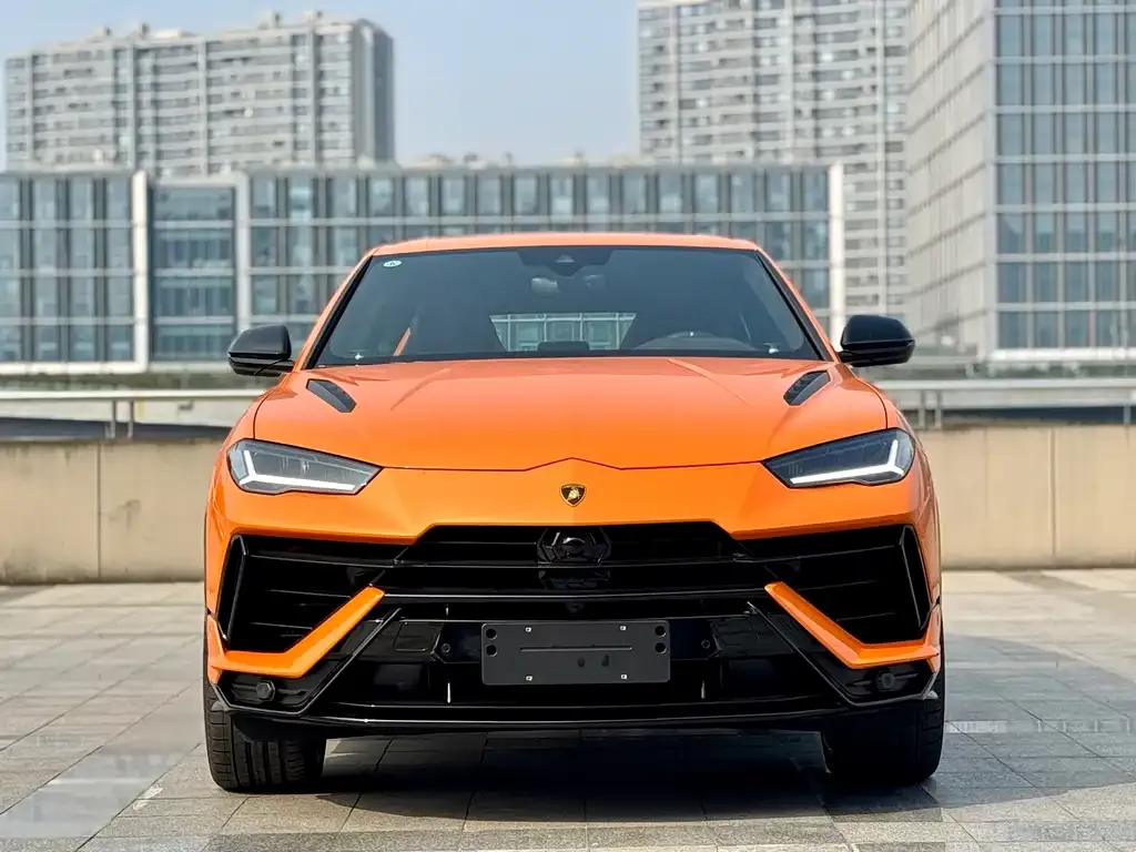 Lamborghini Urus — фото 3