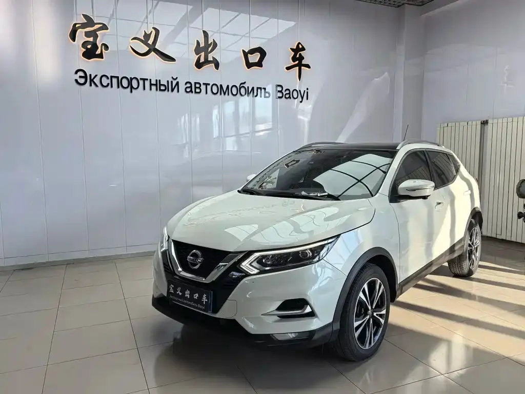 Nissan Qashqai — фото 1