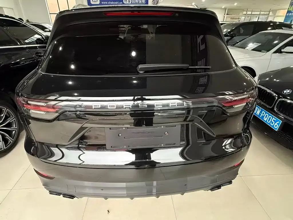 Porsche Cayenne Hybrid — фото 10