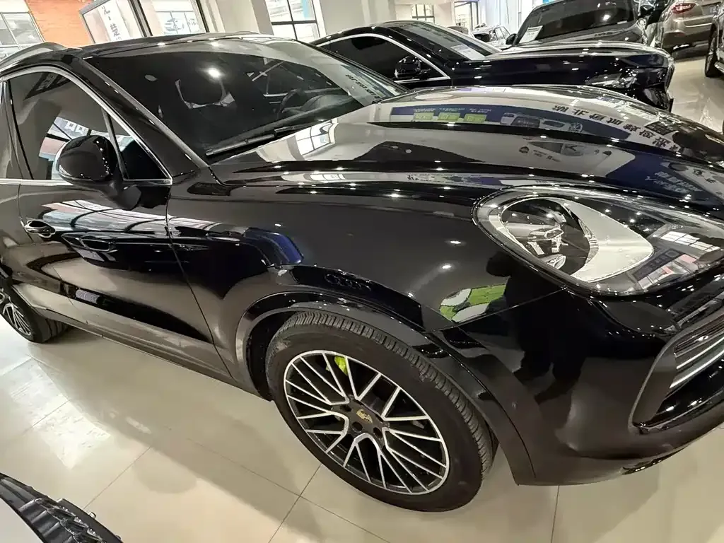 Porsche Cayenne Hybrid — фото 3