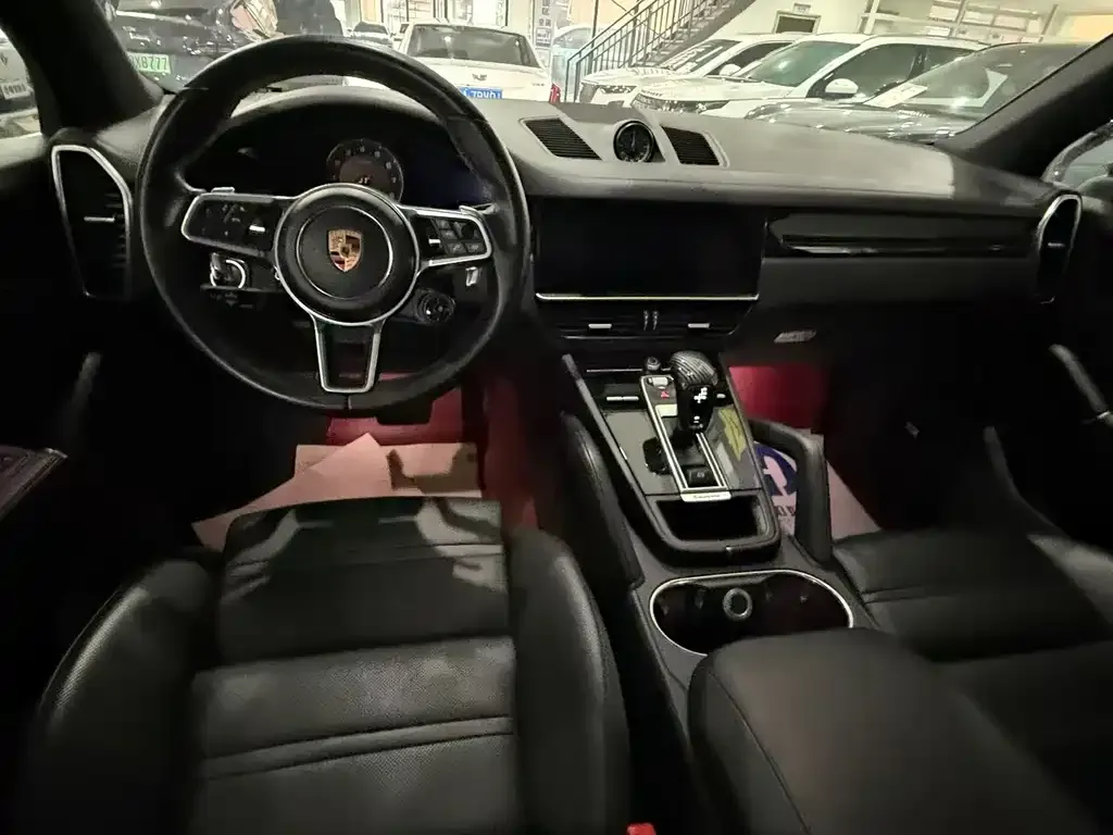 Porsche Cayenne Hybrid — фото 4