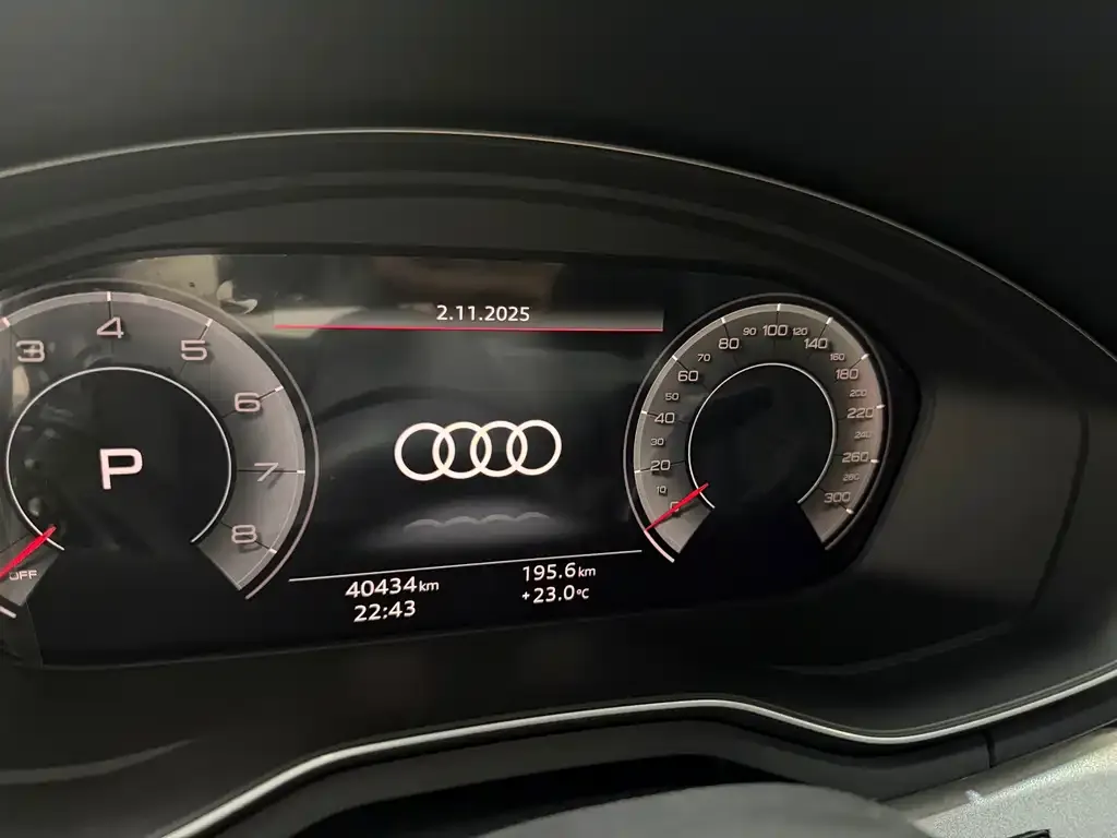 Audi A4L — фото 10