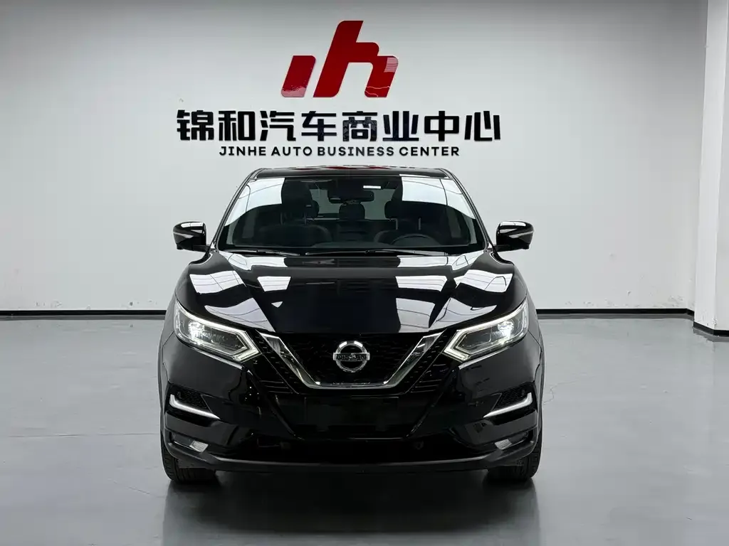 Nissan Qashqai — фото 2