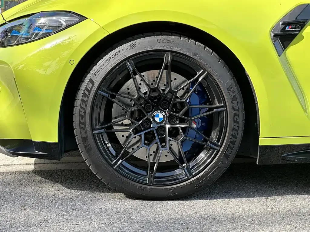 BMW M4 — фото 8