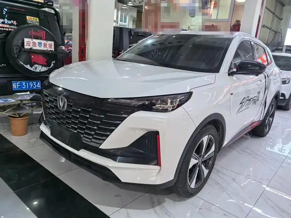 Changan CS55PLUS — фото 1