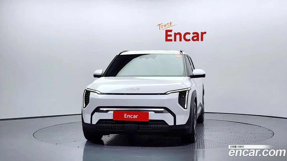 Kia EV3 — фото 3