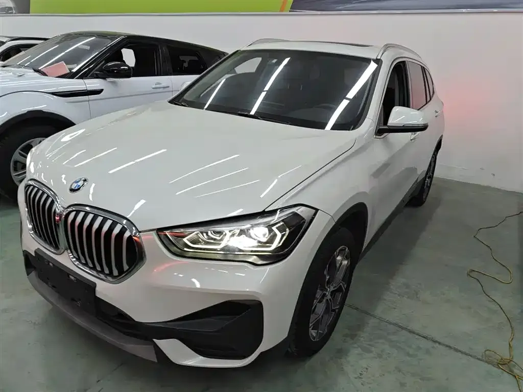 BMW X1 — фото 2