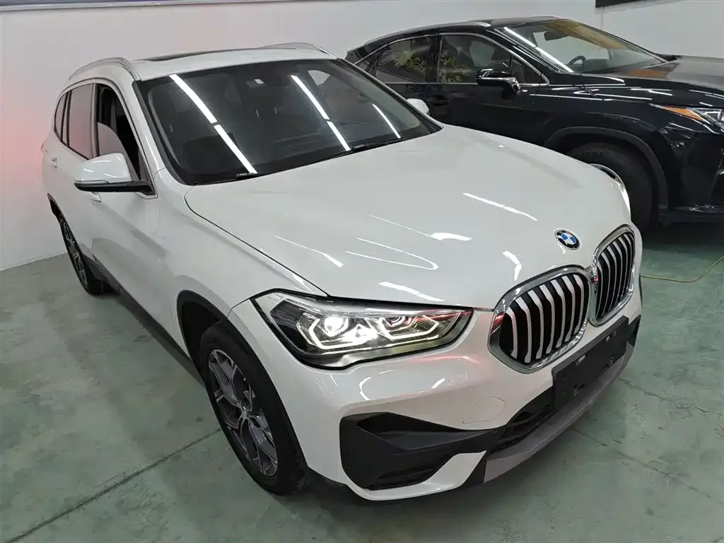 BMW X1 — фото 4