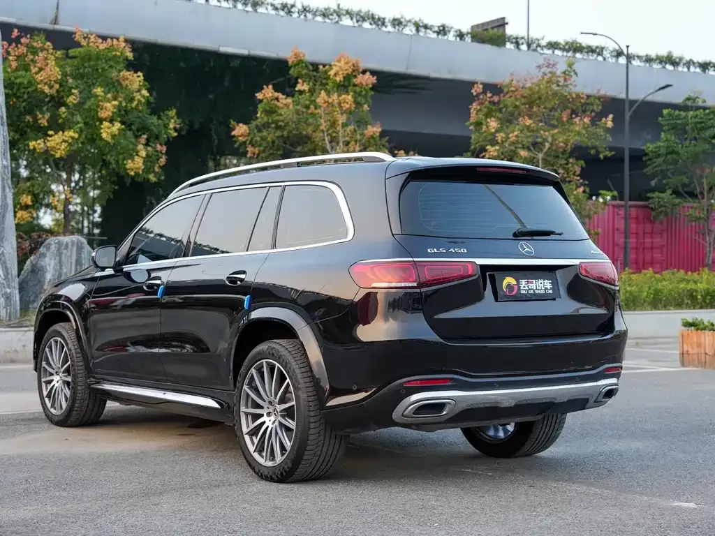 Mercedes-Benz GLS — фото 8