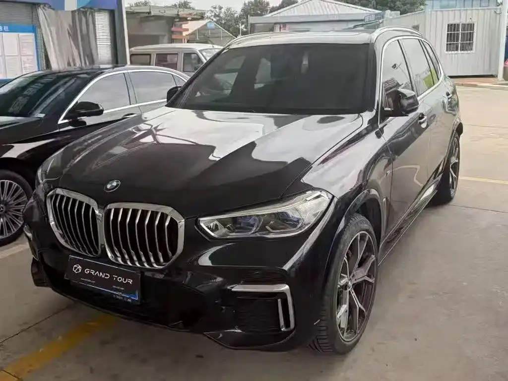 BMW X5 — фото 1