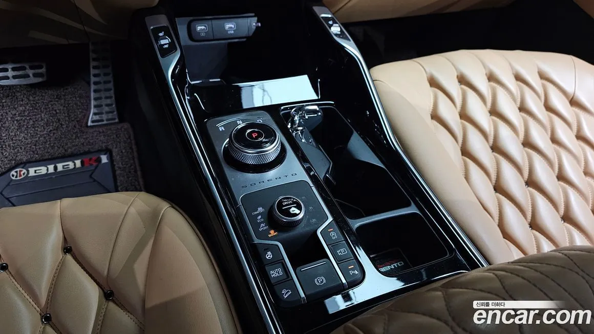 Kia Sorento — фото 9