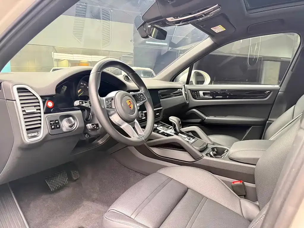 Porsche Cayenne Hybrid — фото 8