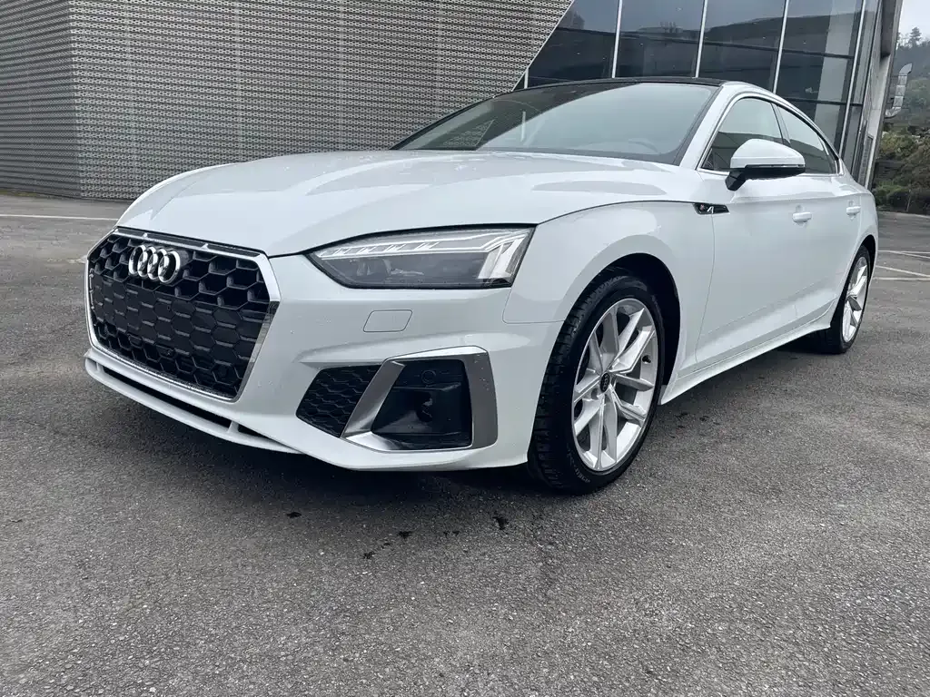 Audi A5 (Import) — фото 2