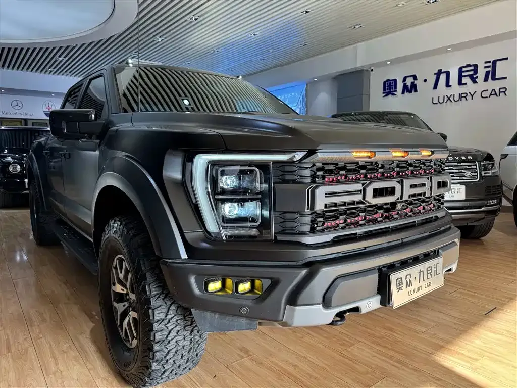 Ford F-150 Raptor — фото 1