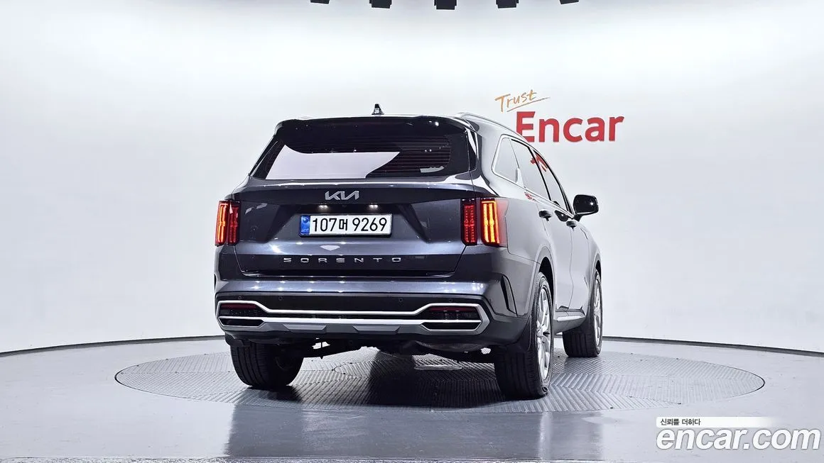 Kia Sorento — фото 4