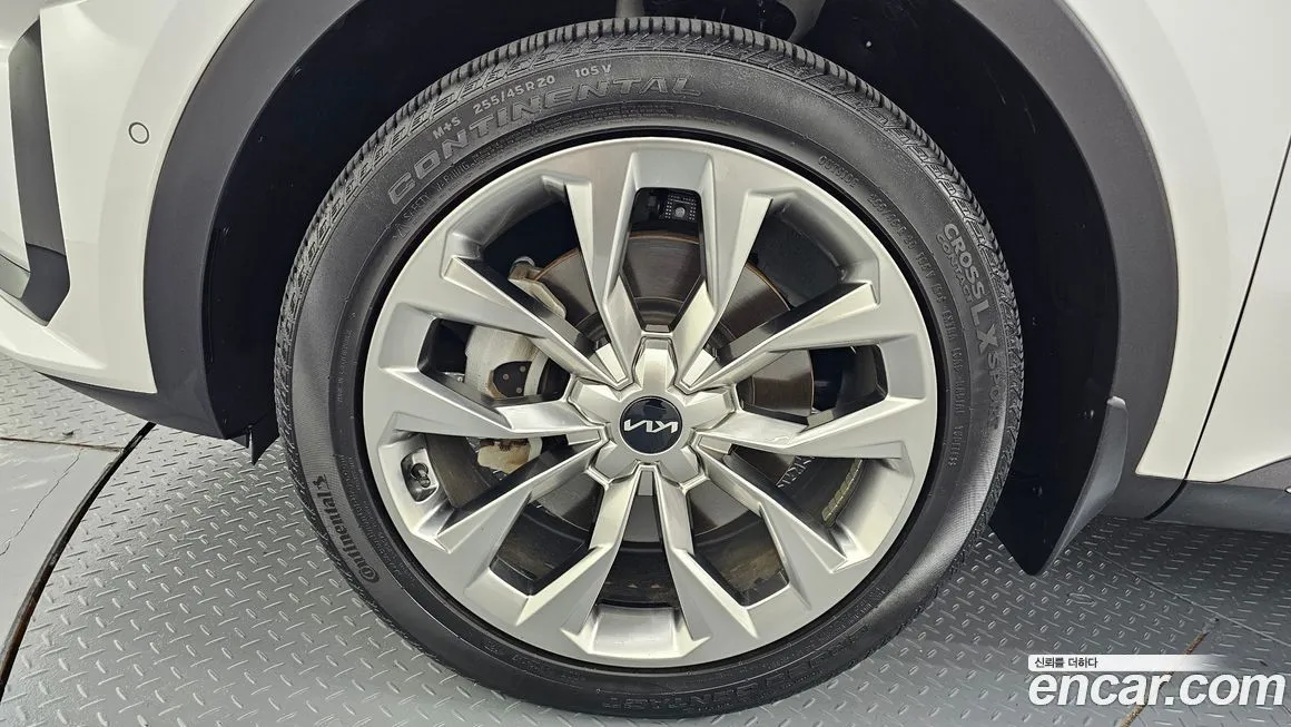 Kia Sorento — фото 5