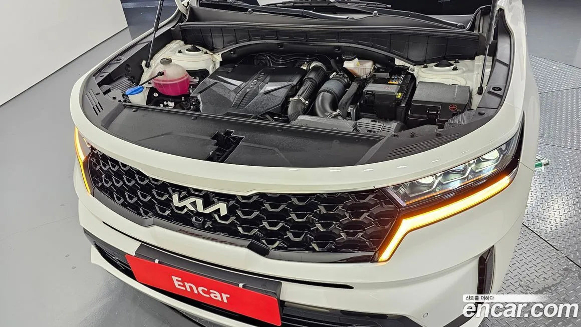 Kia Sorento — фото 6