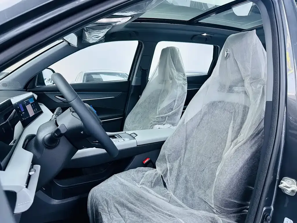 Changan CS75PLUS — фото 10
