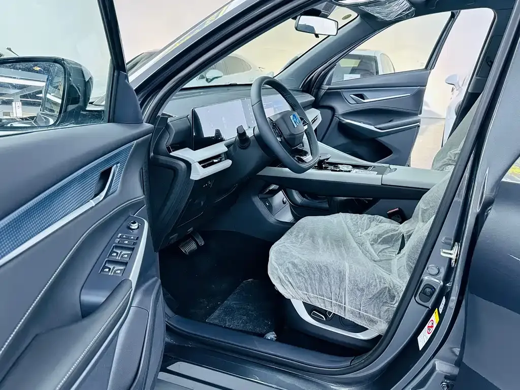 Changan CS75PLUS — фото 4
