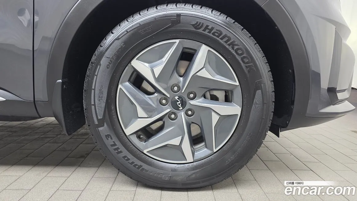 Kia Sorento — фото 5