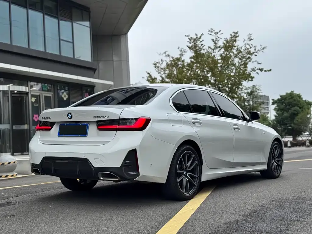 BMW 3 Series — фото 10