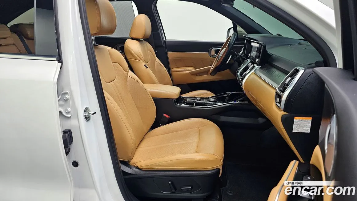 Kia Sorento — фото 10