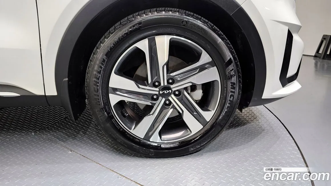 Kia Sorento — фото 5