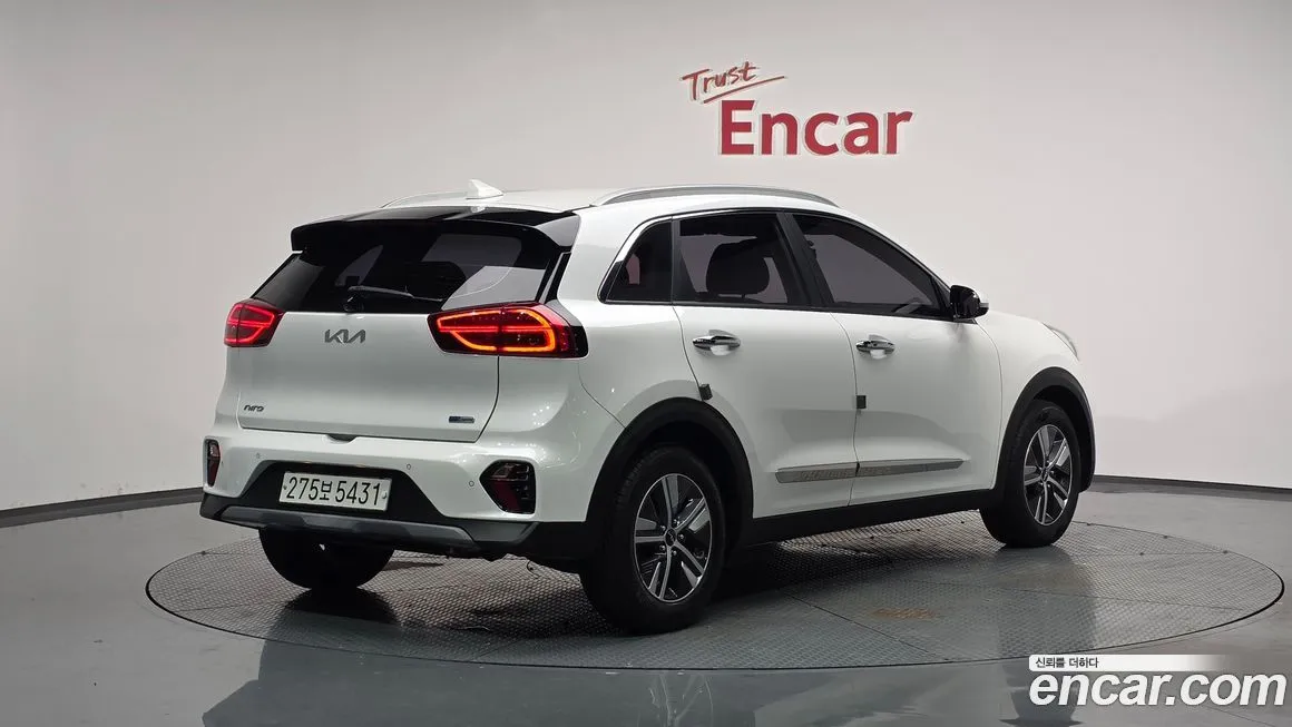 Kia Niro — фото 2