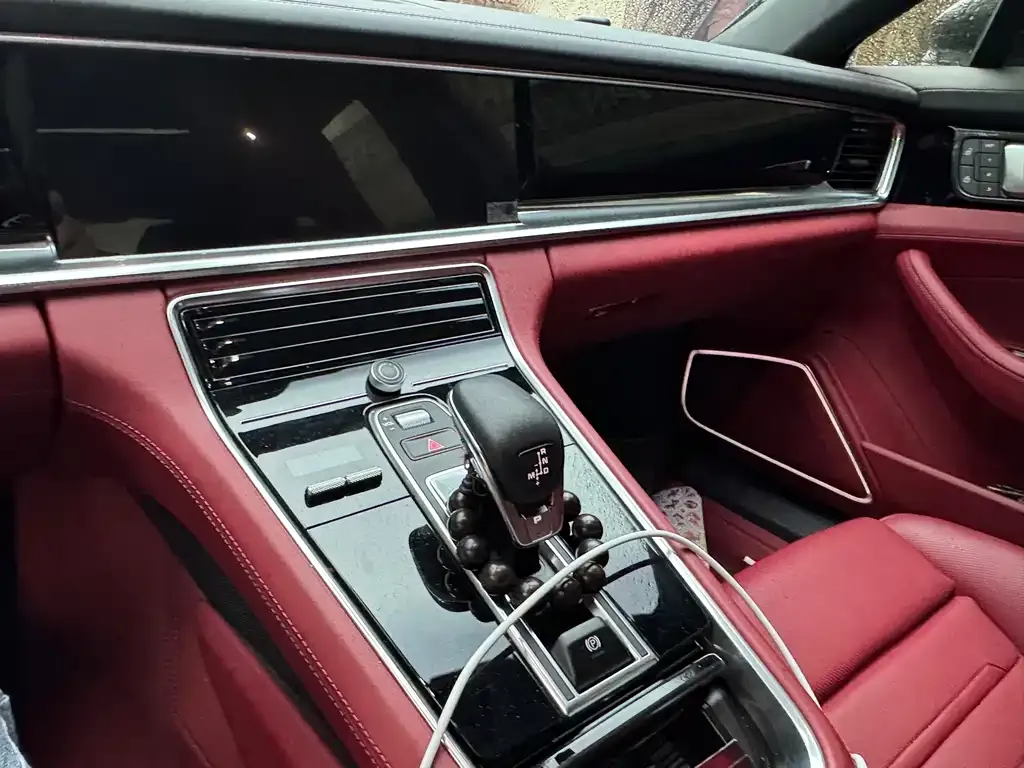 Porsche Panamera — фото 10