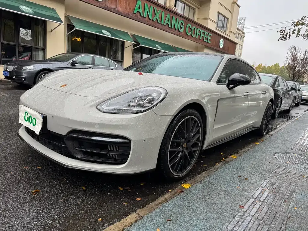 Porsche Panamera — фото 2