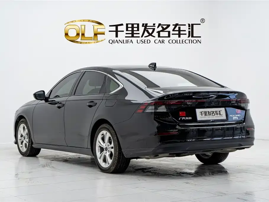 Honda Accord — фото 5