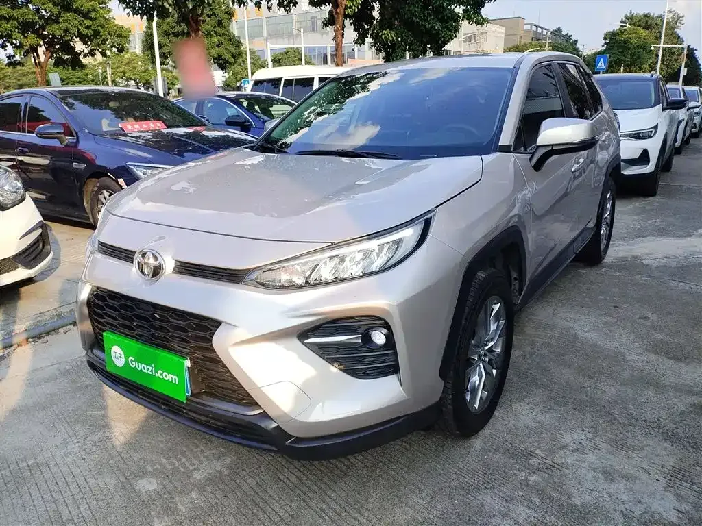Toyota Wildlander — фото 2