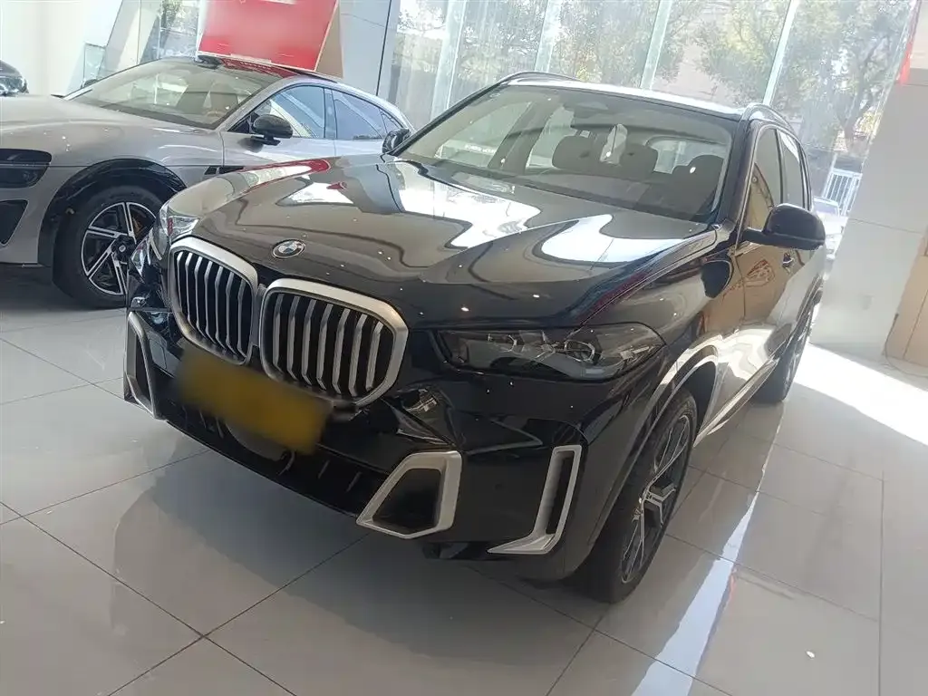 BMW X5 — фото 1