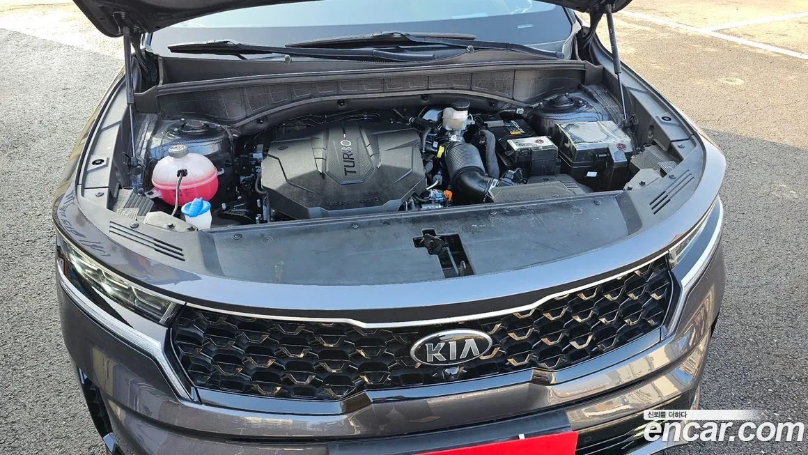 Kia Sorento — фото 6