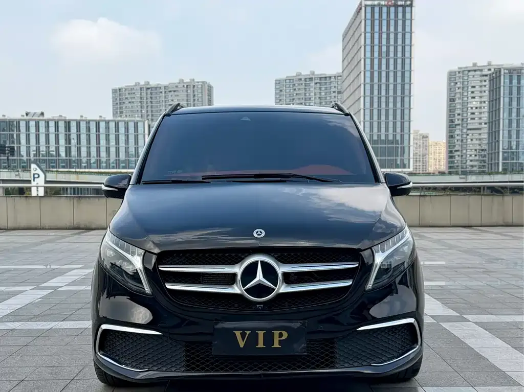 Mercedes-Benz V-Class — фото 2