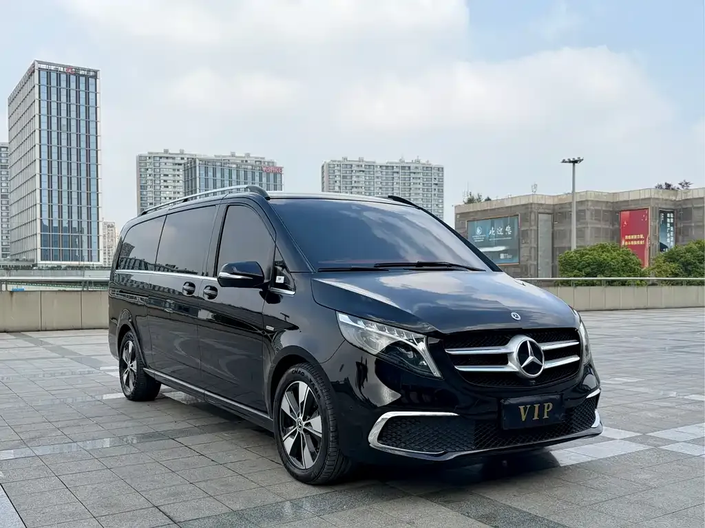 Mercedes-Benz V-Class — фото 3